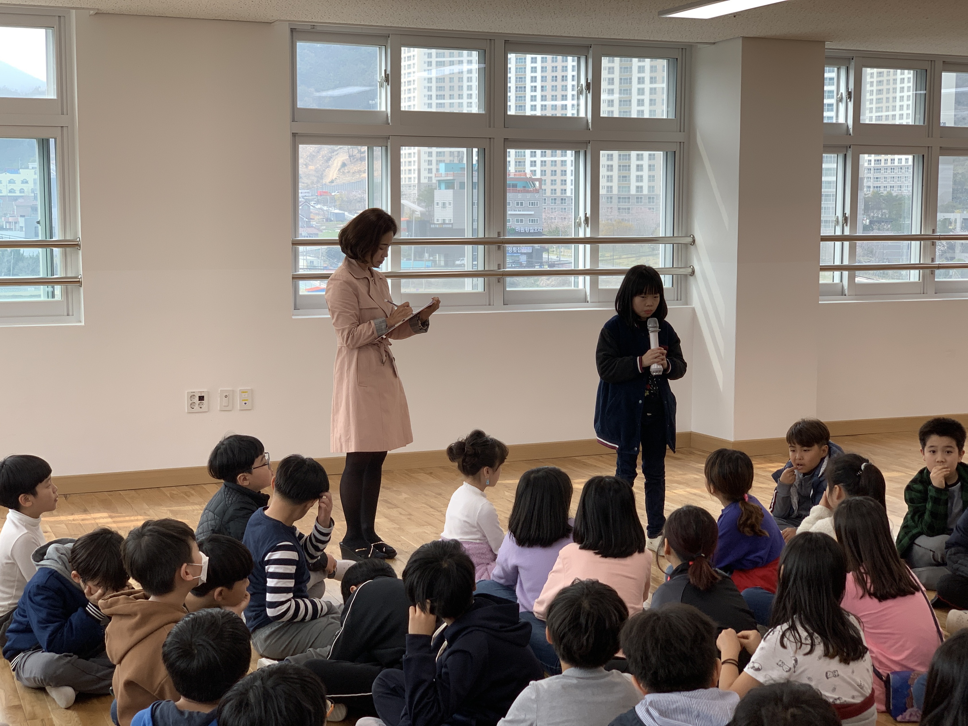 제1회 4학년 다모임6.JPG