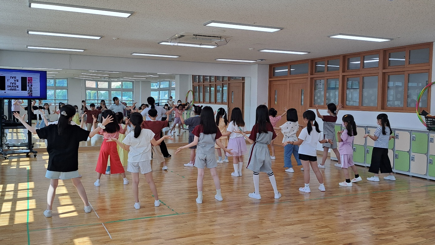 2023년 방송댄스 공개수업사진.jpg